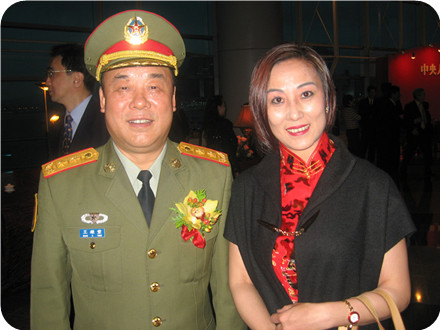 香港寶芝林-丁丁主席